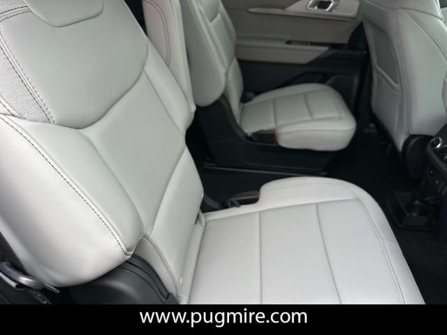 new 2025 Ford Explorer car, priced at $41,615