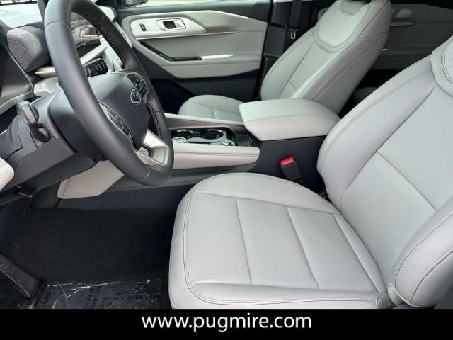 new 2025 Ford Explorer car, priced at $41,215