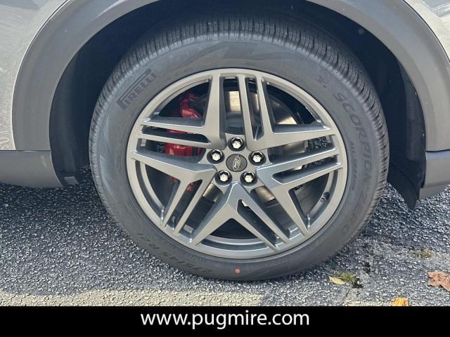 new 2025 Ford Explorer car, priced at $42,935