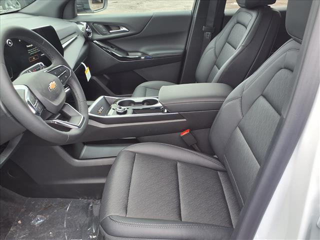 new 2026 Chevrolet Equinox car, priced at $32,927