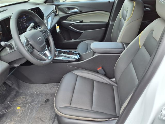 new 2025 Chevrolet Trax car, priced at $27,850