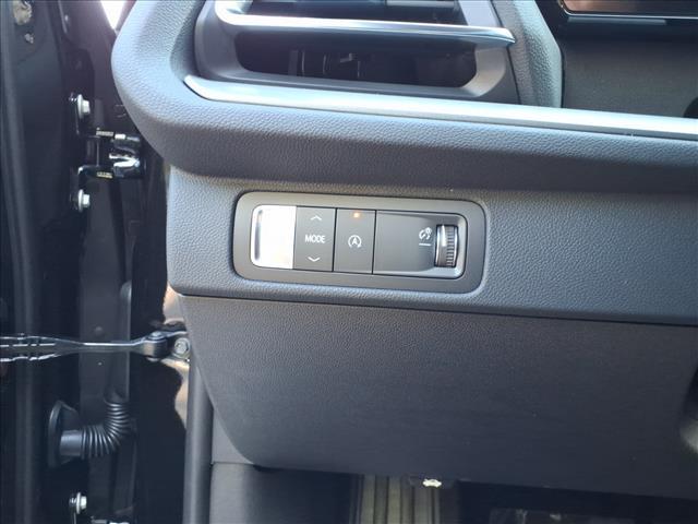 new 2026 Chevrolet Traverse car, priced at $44,271