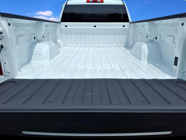 new 2025 Chevrolet Silverado 1500 car, priced at $40,061