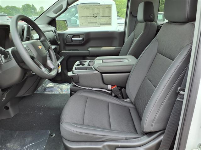 new 2025 Chevrolet Silverado 1500 car, priced at $40,061
