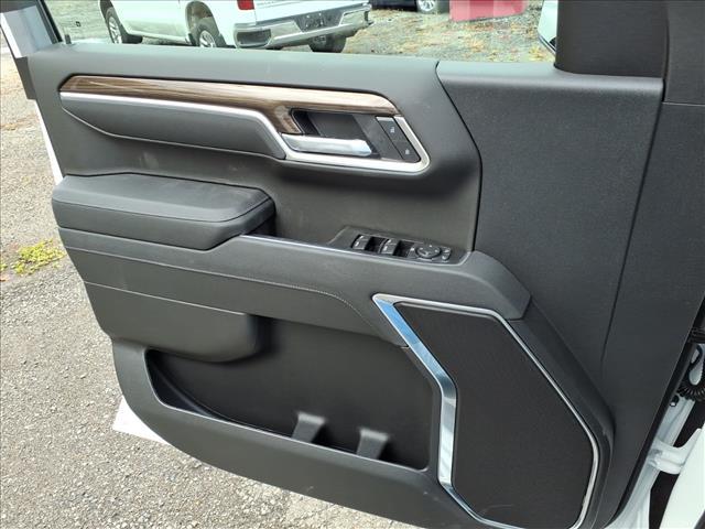 new 2026 Chevrolet Silverado 1500 car, priced at $46,172