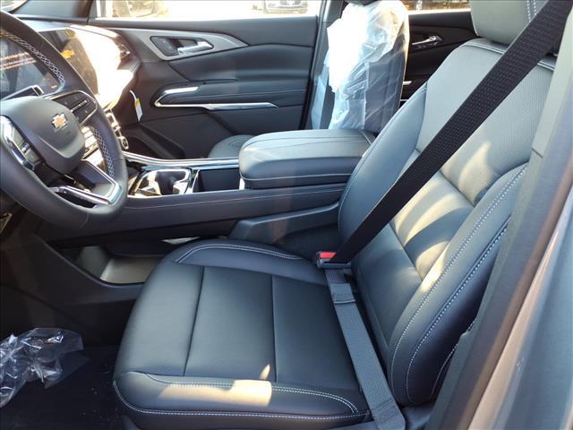 new 2026 Chevrolet Traverse car, priced at $44,120