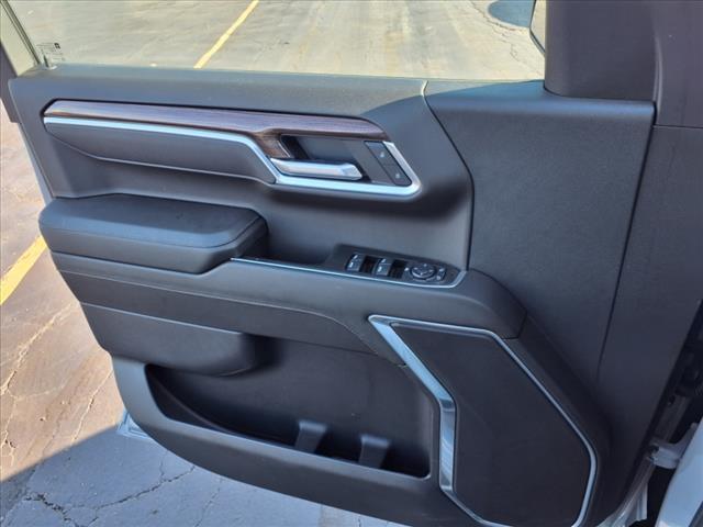 new 2025 Chevrolet Silverado 1500 car, priced at $51,264