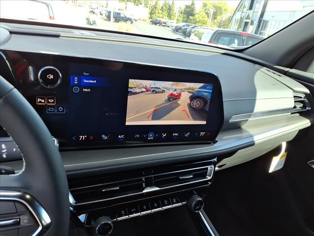 new 2026 Chevrolet Traverse car, priced at $44,993