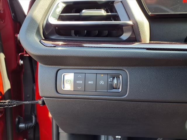 new 2025 Chevrolet Traverse car, priced at $60,624