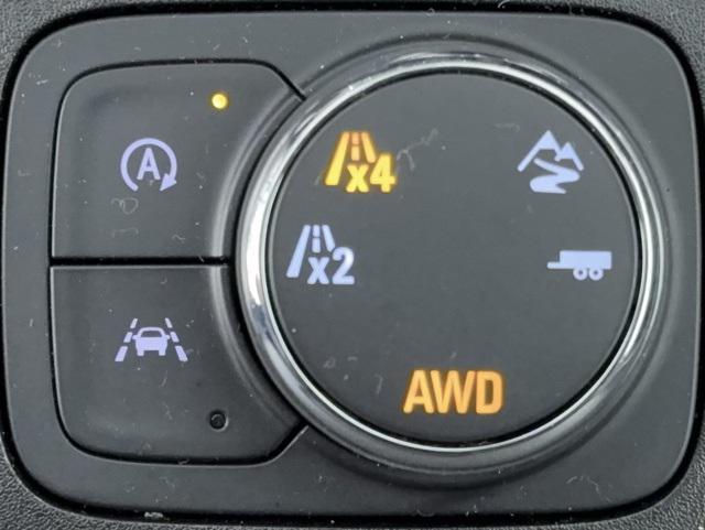 used 2023 Chevrolet Traverse car, priced at $39,880