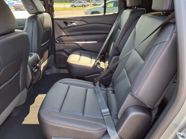 new 2025 Chevrolet Traverse car, priced at $50,160