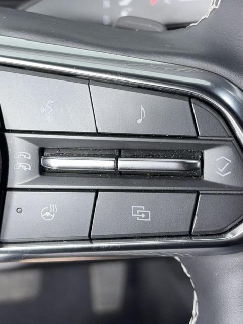 used 2024 Chevrolet Traverse car, priced at $35,569