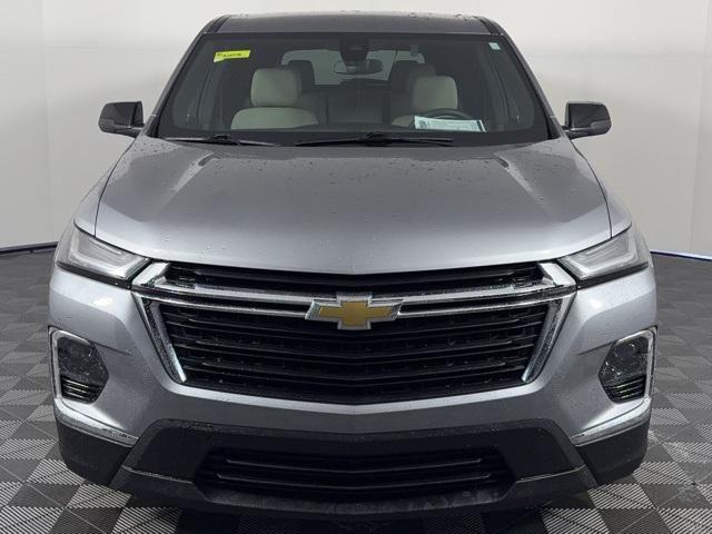 used 2023 Chevrolet Traverse car, priced at $28,000