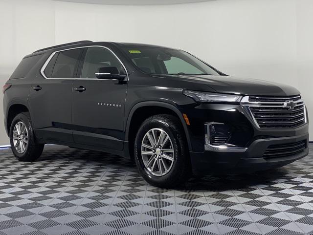 used 2022 Chevrolet Traverse car, priced at $26,521