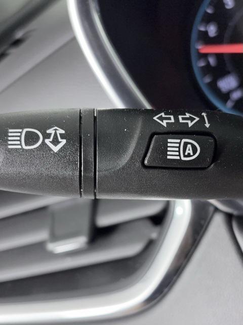 used 2023 Chevrolet Equinox car, priced at $22,879