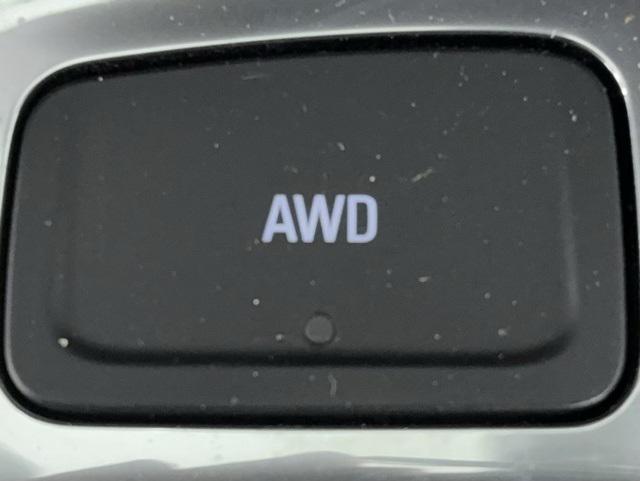 used 2023 Chevrolet Equinox car, priced at $22,879