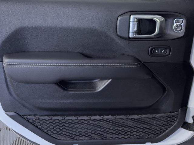 used 2021 Jeep Wrangler Unlimited car, priced at $28,615