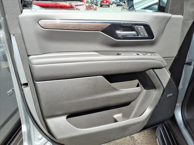 new 2025 Chevrolet Tahoe car, priced at $73,190