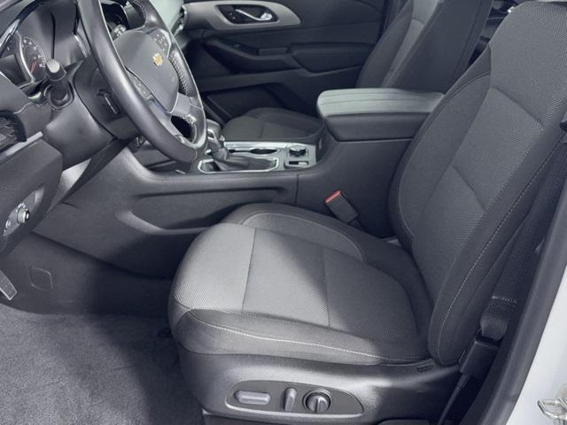 used 2022 Chevrolet Traverse car, priced at $27,250