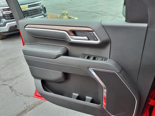 new 2025 Chevrolet Silverado 1500 car, priced at $49,704