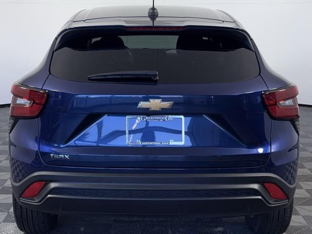 used 2024 Chevrolet Trax car, priced at $20,324