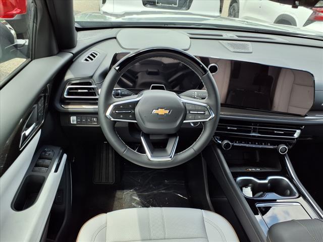 new 2025 Chevrolet Traverse car, priced at $59,904