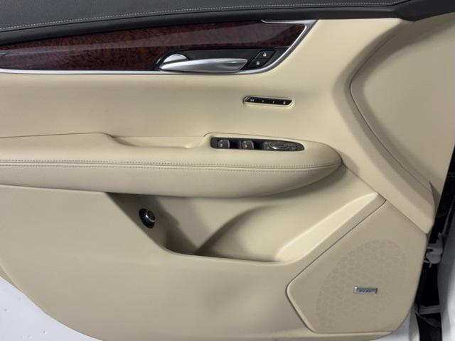 used 2019 Cadillac XT5 car, priced at $20,814