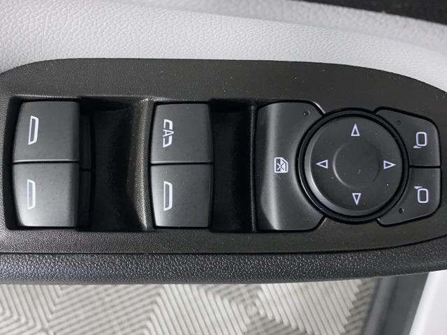 used 2021 Chevrolet Equinox car, priced at $17,584