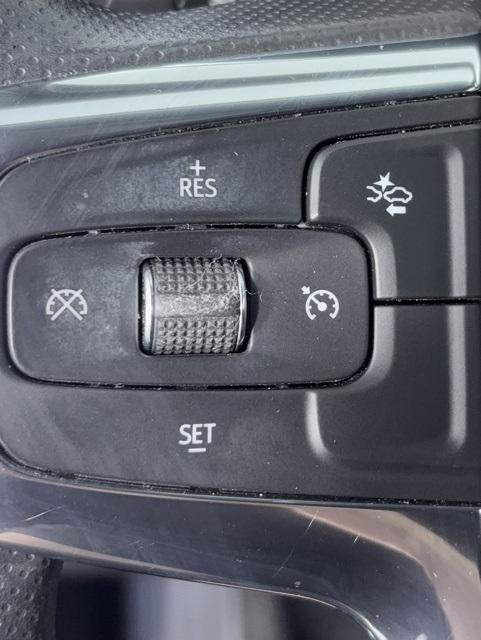 used 2022 Chevrolet Blazer car, priced at $25,289