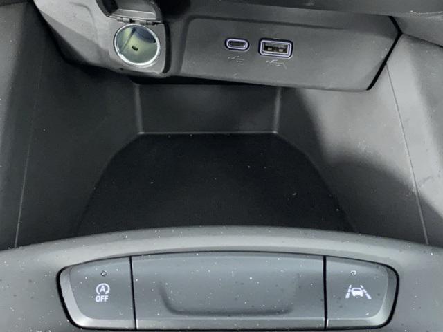 used 2025 Chevrolet Trax car, priced at $21,809