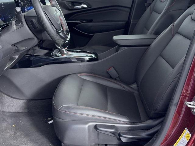 used 2025 Chevrolet Trax car, priced at $24,000