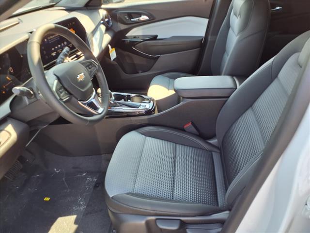 new 2025 Chevrolet Trax car, priced at $25,750