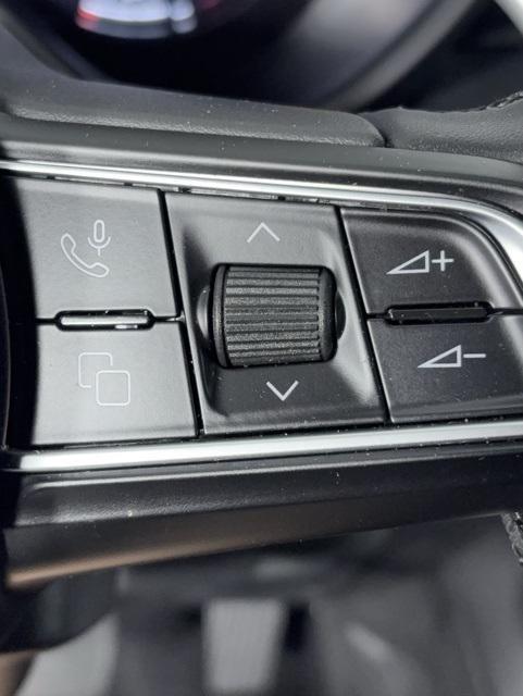 used 2024 Dodge Hornet car, priced at $23,000