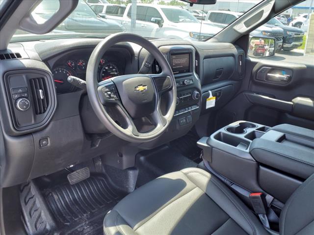 new 2024 Chevrolet Silverado 1500 car, priced at $31,800