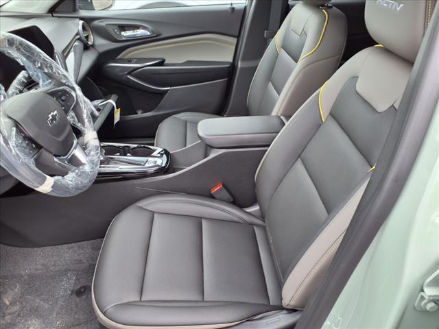 new 2025 Chevrolet Trax car, priced at $27,850