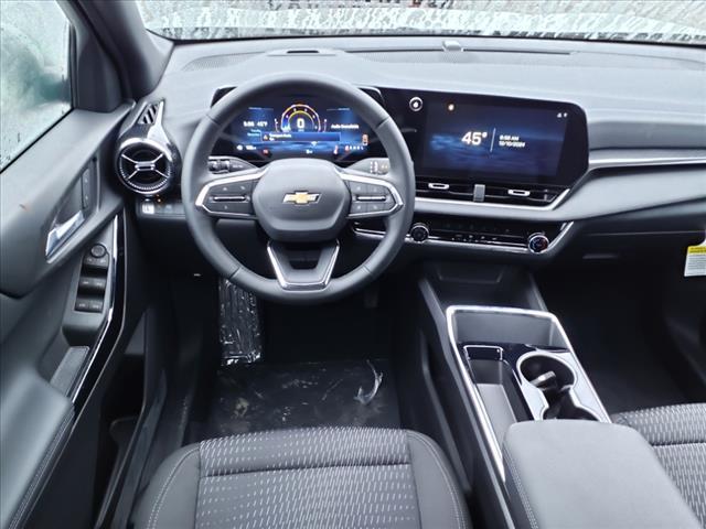 new 2025 Chevrolet Equinox car, priced at $30,170