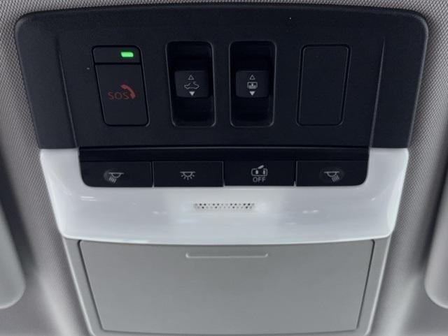 used 2023 Mitsubishi Outlander PHEV car, priced at $29,000