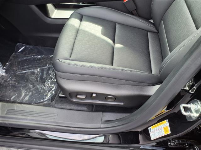 new 2026 Chevrolet Equinox car, priced at $33,310