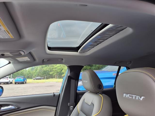 new 2025 Chevrolet Trax car, priced at $28,245