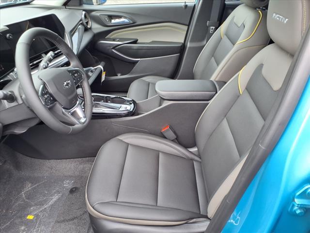 new 2025 Chevrolet Trax car, priced at $28,245