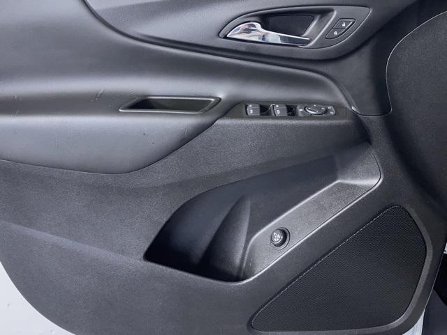 used 2024 Chevrolet Equinox car, priced at $21,832