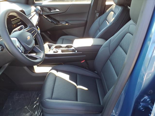 new 2026 Chevrolet Equinox car, priced at $35,900