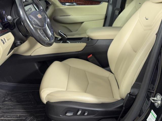 used 2019 Cadillac XT5 car, priced at $22,000