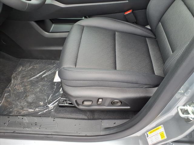 new 2026 Chevrolet Equinox car, priced at $32,927