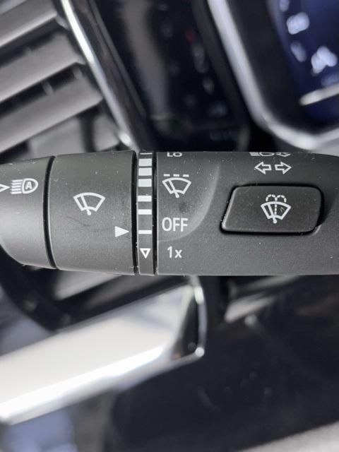 used 2024 Chevrolet Silverado 1500 car, priced at $38,399