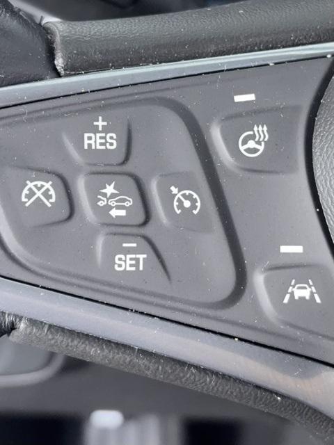 used 2022 Chevrolet Equinox car, priced at $15,222