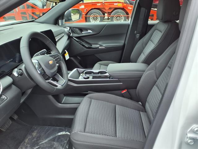 new 2026 Chevrolet Equinox car, priced at $30,320