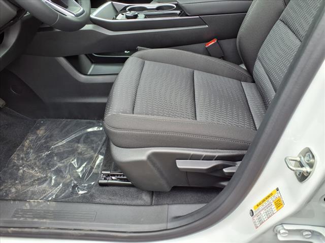 new 2026 Chevrolet Equinox car, priced at $30,320