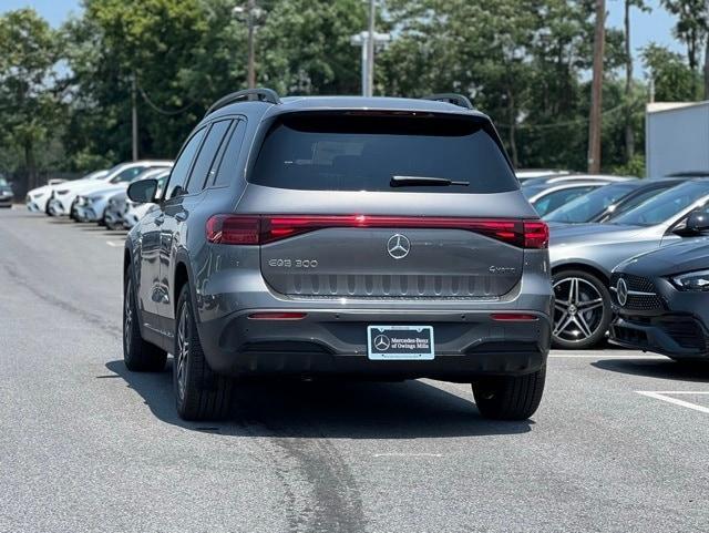 new 2024 Mercedes-Benz EQB 300 car, priced at $65,180