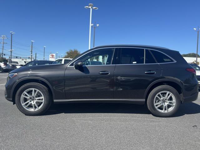 new 2025 Mercedes-Benz GLC 300 car, priced at $57,935